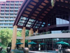 -三亚湾海居铂尔曼度假酒店