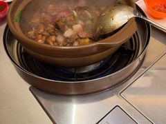 -胡须佬鸡煲四季火锅店(石厦西村直营店)