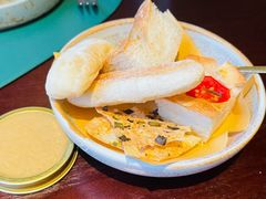-普朗姆生蚝牛排馆 The Plump Oyster(成都摩方购物中心店)