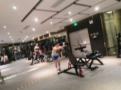 -银吉姆健身(恒隆馆)