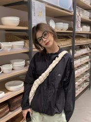 -+奈造型设计