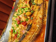 -鸣记脆皮烤鱼·海鲜烤鱼(亿合城店)