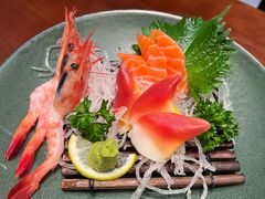 -8PINTS八品脱·日料·烧鸟·精酿小酒馆(莘庄店)