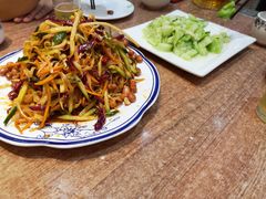 -胖太太四川麻辣排骨串(镇江路分店)
