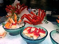 -半岛翡丽海鲜自助餐厅(观风亭店)