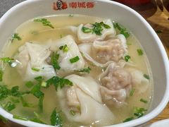 -南城香·饭香串香馄饨香(青年路店)