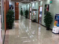 -茂菊口腔连锁(浦东南路店)