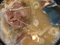 -益百岁牛尾汤(香山路店)