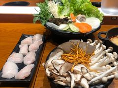 -呷哺呷哺(悦荟广场店)