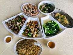 -红月湾海鲜饭店•沙滩海景(双月湾店)