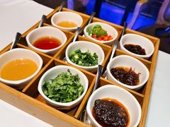 -翡翠小城·海鲜豆捞·广式点心(老佛爷店)