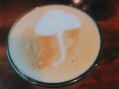 -蓝壁虎咖啡酒馆