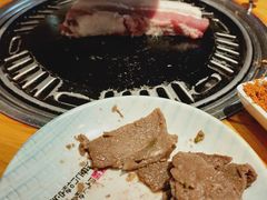 -唯成•韩国炭火烤肉 유성고기