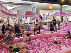 -王府井百货(中州中路店)