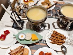 -金马门国际美食百汇(珞喻路店)