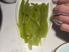 -焱三乐四川火锅店(经纬街店)