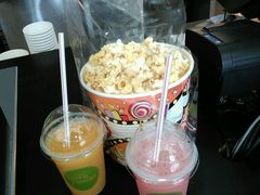 -AMG海上明珠影城(上海环球港RealDCinema店)
