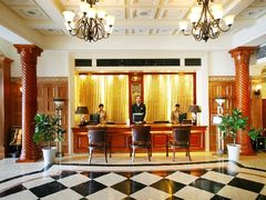 服务台-老味道民宿(栈桥店)