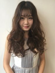 -东方美妍