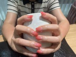 -薇奈尔美甲美睫·科技美肤