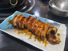 特色烤鳗鱼-奉座泥炉烤肉·活鳗·稻草黄油鸡(龙美店)
