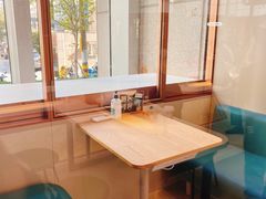 小型会议室-星巴克(来福士办公楼店)