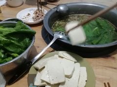 -峨边大堡王强羊肉火锅店