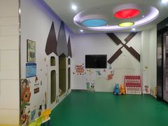 -雅悦齿科(顾村公园店)