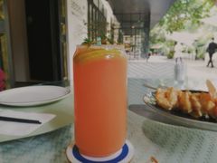 芭乐青茶-T館·花园艺术餐厅