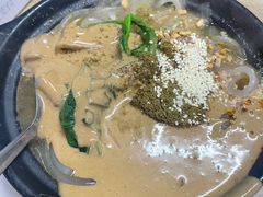 -曹宝林砂锅麻辣烫(星光路店)