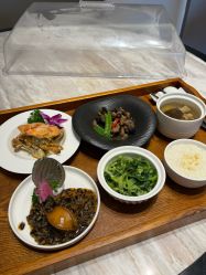 -乐茵敔山湾月子中心(独栋湖景店)