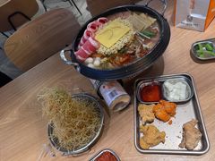 -WOW LUCKY创意韩料(龙阳广场店)