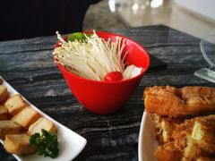 -云中捞高空旋转餐厅(商茂世纪广场店)
