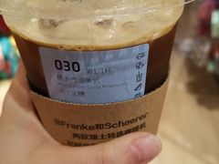 -瑞幸咖啡(宜昌国贸购物中心店)