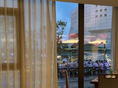 -静之湖湖畔餐厅