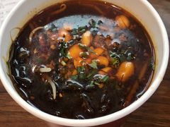 菌汤酸辣粉-吉品合酥脆烤饼(太平洋森活天地店)
