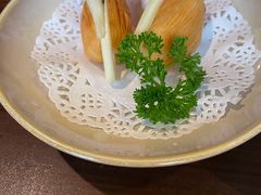 天鹅榴莲酥-酌酒半杯·生腌熟醉·阿拉宁波小菜馆(天一广场店)