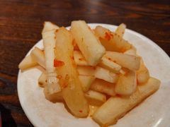-爆炸头阿姨小四川正宗川味小吃(无任何分店)