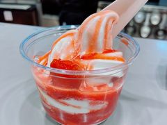 颗颗草莓新地-汉堡王(上海虹口龙之梦)