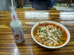 -老味道遵义虾子羊肉粉(兴关路店)