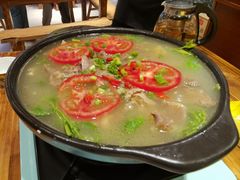 -乡土特色.冷锅鱼.牦牛肉汤锅