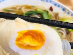 -邱芳粉店(迎宾大道旗舰店)