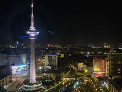 -云顶旋转自助景观餐厅