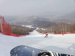 -中旅松花湖滑雪场