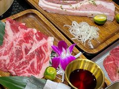 -何发发和牛烧肉·鳗鱼榴莲放题自助(乐峰广场店)
