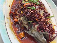 -巧克力渔家.小船海鲜胶东菜(万平口店)