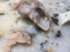 菜干咸骨粥-龙凤点心饼家·39年老字号(松岗店)