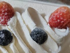 -皇冠幸福里动物奶油生日蛋糕(中山大道二中店)