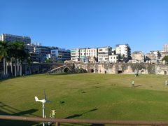 -石炮台公园