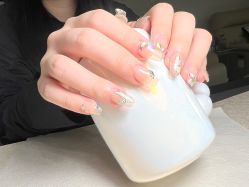-槿里日式美甲工作室